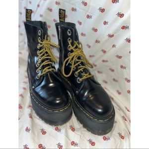 DR. MARTENS JADON MAX PLATFORM COMBAT BOOTS